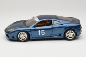 Ferrari 360 Modena #15 リミテッドエディション ブルーメタリック Bburago 1:18 3358-F1 メタル - 画像 4/8
