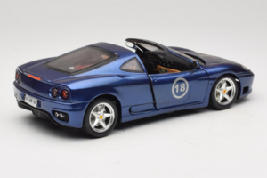 Ferrari 360 Modena Targa リミテッドエディション 333台 パープルメタリック Bburago 1:18 3348-F1 メタル - 画像 3/8