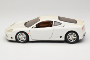 Ferrari 360 Modena ホワイト Bburago 1:18 3368-W1 メタル - 画像 4/8