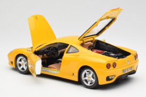 Ferrari 360 Modena イエロー Bburago 1:18 3368 メタル - 画像 5/8