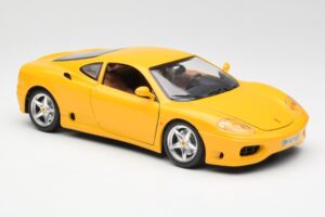 Ferrari 360 Modena イエロー Bburago 1:18 3368 メタル - 画像 6/8