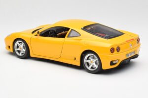Ferrari 360 Modena イエロー Bburago 1:18 3368 メタル - 画像 7/8