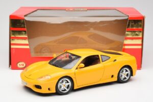Ferrari 360 Modena イエロー Bburago 1:18 3368 メタル - 画像 8/8