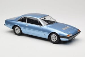 Ferrari 365 GT4 2+2 ブルー KK-Scale 1:18 KKDC180162 メタル - 画像 4/6