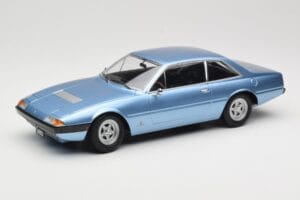 Ferrari 365 GT4 2+2 ブルー KK-Scale 1:18 KKDC180162 メタル