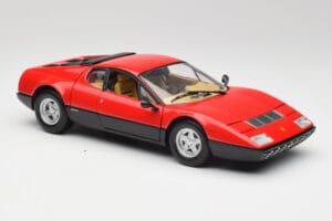 Ferrari 365 GT4/BB レッド Kyosho 1:18 08173R メタル - 画像 6/8