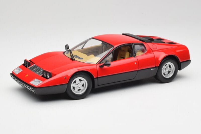 Ferrari 365 GT4/BB レッド Kyosho 1:18 08173R メタル