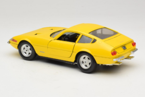 Ferrari 365 GTB/4 Daytona イエロー Techno Giodi 1:18 40011-Y1 メタル - 画像 6/7