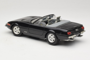Ferrari 365 GTB/4 Daytona カブリオレ ブラック Techno Giodi 1:18 40011-B1 メタル - 画像 7/8