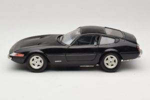 Ferrari 365 GTB/4 Daytona ブラック Techno Giodi 1:18 40011-B2 メタル - 画像 4/8