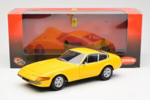 Ferrari 365 GTB/4 Daytona イエロー Kyosho 1:18 08162Y メタル - 画像 8/8
