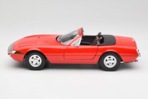 Ferrari 365 GTS レッド Solido 1:18 8017 メタル - 画像 4/8