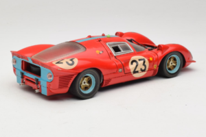 Ferrari 412P #23 W. Mairesse / J. Beurlys Le Mans 1967 レッド Revell 1:18 48826 メタル - 画像 3/8