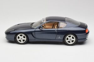 Ferrari 456 GT ブルー Bburago 1:18 3036 メタル - 画像 3/8