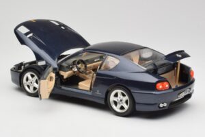Ferrari 456 GT ブルー Bburago 1:18 3036 メタル - 画像 7/8