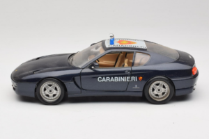 Ferrari 456 GT Carabinieri ブラック Bburago 1:18 3036-B3 メタル - 画像 4/8