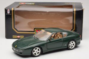 Ferrari 456 GT ダークグリーン Bburago 1:18 3046-GR1 メタル - 画像 8/8