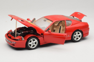 Ferrari 456 GT Ferrari Model Club レッド Bburago 1:18 3036-P1 メタル - 画像 2/8