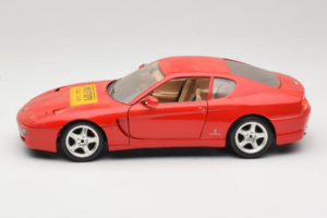 Ferrari 456 GT Ferrari Model Club レッド Bburago 1:18 3036-P1 メタル - 画像 4/8