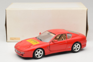 Ferrari 456 GT Ferrari Model Club レッド Bburago 1:18 3036-P1 メタル - 画像 8/8