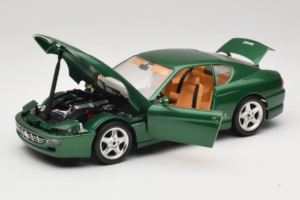 Ferrari 456 GT グリーン メタリック Bburago 1:18 3036-GR1 メタル - 画像 2/8