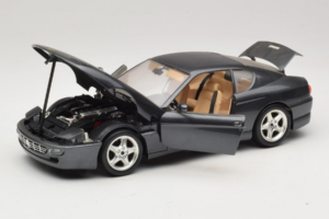 Ferrari 456 GT グレー メタリック Bburago 1:18 3036-G1 メタル - 画像 2/8