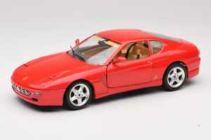 Ferrari 456 GT レッド Bburago 1:18 Ferrari 456 GT レッド Bburago 1:18 3046-R1 メタル