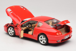 Ferrari 456 GT レッド Bburago 1:18 3046-R1 メタル - 画像 5/8