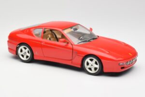 Ferrari 456 GT レッド Bburago 1:18 3036-M1 メタル - 画像 6/8