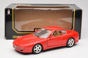 Ferrari 456 GT レッド Bburago 1:18 3036-M1 メタル - 画像 8/8