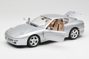 Ferrari 456 GT シルバー Bburago 1:18 3036-M2 メタル - 画像 2/8