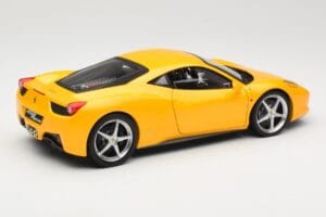 Ferrari 458 Italia イエロー Hot Wheels 1:18 P9894 メタル - 画像 3/8