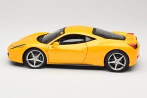 Ferrari 458 Italia イエロー Hot Wheels 1:18 P9894 メタル - 画像 4/8