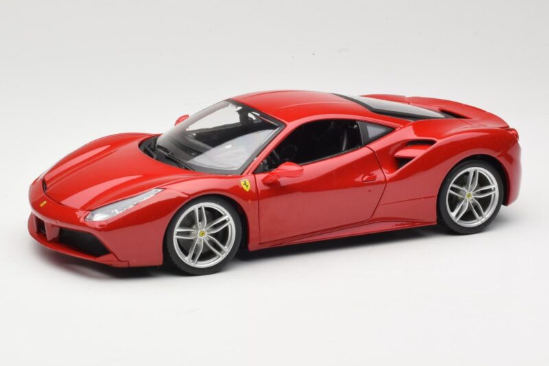 Ferrari 488 GTB レッド Bburago 1:18 18-16008 メタル