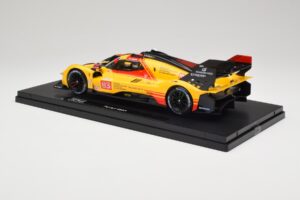 Ferrari 499P Hypercar AF Corse #83 R. Kubica / Y. Ye / R. Shwartzman 24 Hours of Le Mans 2024 Bburago 1:18 18-16313-83-VET メタ - 画像 7/9