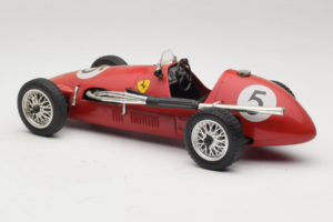 Ferrari 500 F2 #16 Tonka 1:16 6717 メタル - 画像 5/6