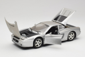 Ferrari 512 TR シルバー Mira 1:18 6178-B1 メタル - 画像 2/8