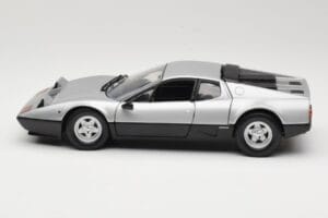 Ferrari 512BB シルバー Kyosho 1:18 08171S メタル - 画像 4/8