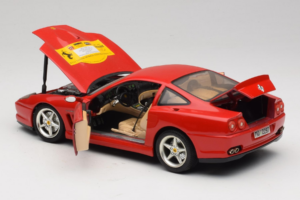 Ferrari 550 Maranello 22 Jahre Ferrari Model Club レッド Bburago 1:18 3064-P2 メタル - 画像 5/8