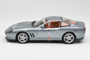 Ferrari 550 Maranello グレー メタリック Maisto 1:18 4839 メタル - 画像 3/6