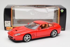 Ferrari 550 Maranello レッド Maisto 1:18 31839 メタル - 画像 8/8