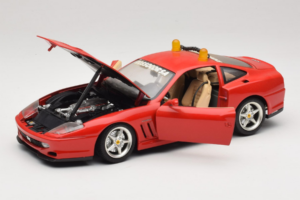 Ferrari 550 Maranello Safety Car Rosso Corsa Bburago 1:18 3064-P1 メタル - 画像 2/8