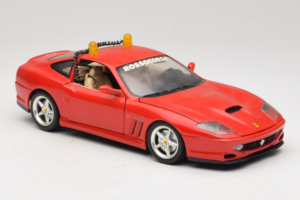 Ferrari 550 Maranello Safety Car Rosso Corsa Bburago 1:18 3064-P1 メタル - 画像 6/8