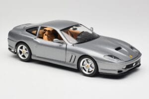 Ferrari 550 Maranello シルバー Bburago 1:18 3344 メタル - 画像 6/8