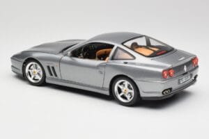 Ferrari 550 Maranello シルバー Bburago 1:18 3344 メタル - 画像 7/8
