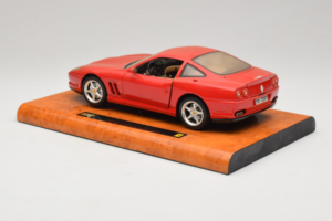 Ferrari 550 Maranello Technik Museum Speyer Edition Bburago 1:18 B001 メタル - 画像 7/8