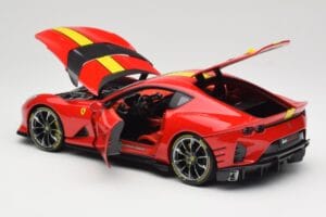 Ferrari 812 Competizione Rosso Corsa イエローストライプ入り Bburago 1:18 18-16915 メタル - 画像 5/8