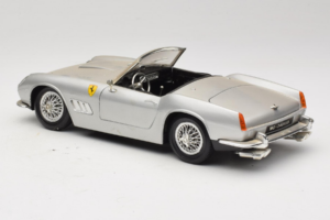 Ferrari California カブリオレ シルバー Tonka 1:18 01109-S1 メタル - 画像 7/8