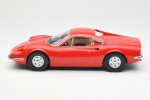 Ferrari Dino 246 GT レッド MCG 1:18 MCG18166 メタル - 画像 3/6