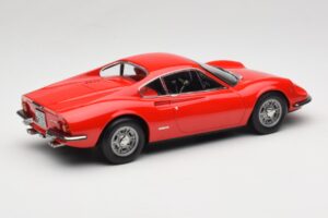 Ferrari Dino 246 GT レッド Norev 1:18 187800 メタル - 画像 2/6